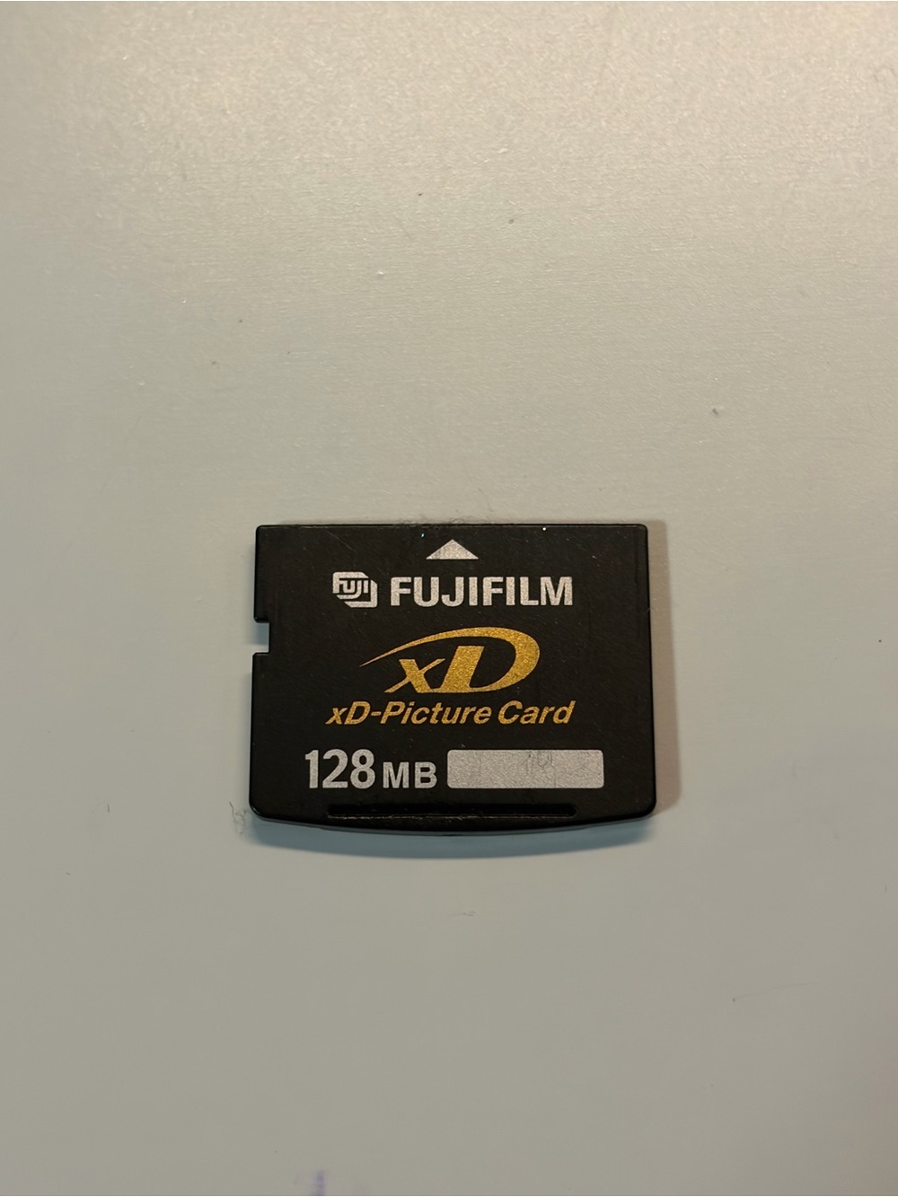 Fujifilm Black and Gold 128MB xD-Picture Card
